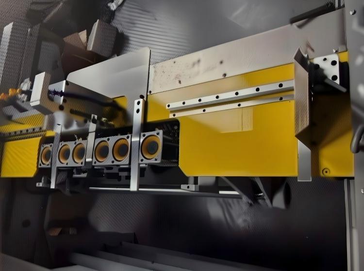 Flatbed Die Cutting Machine(images 7)